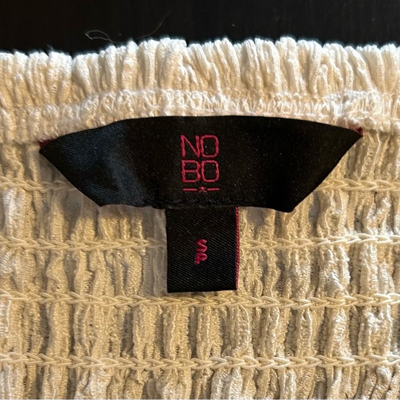 No Boundaries Women’s White Smocked Flutter Sleeve Peplum Top Small Cottagecore - Picture 4 of 9